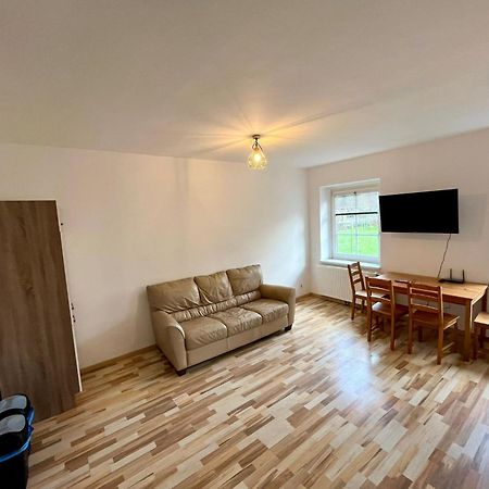 Monteurwohnung Leoben, Zentral 莱奥本 外观 照片